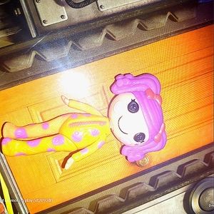 La la loopysy small figurine